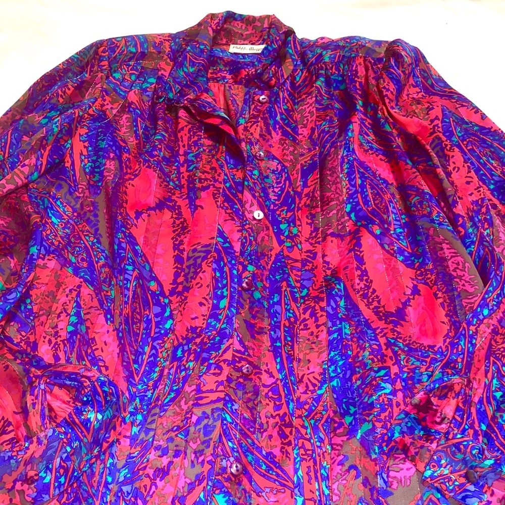 Abstract leaf top